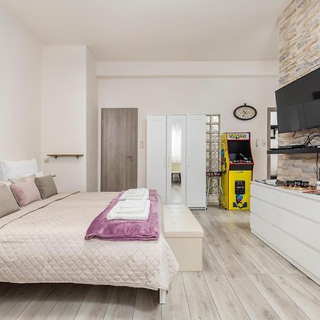 Galaxy Apartement Lift Parking Budapest Eksteriør billede